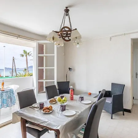Apartment Super Plage-6 By Interhome Saint-Cyr-sur-Mer